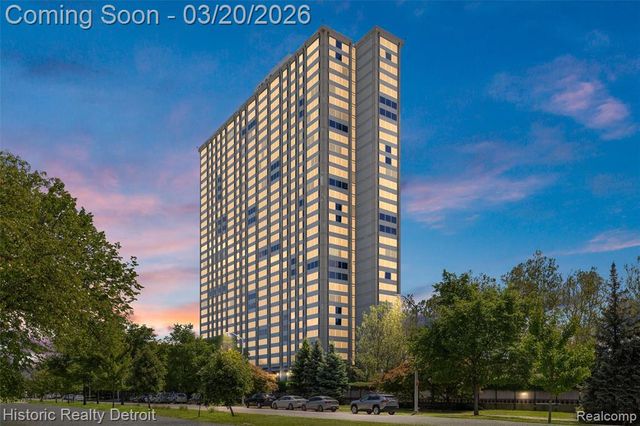 1300 E Lafayette 307, Detroit, MI 48207