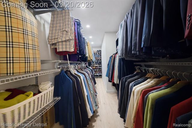 1300 E Lafayette 307, Detroit, MI 48207