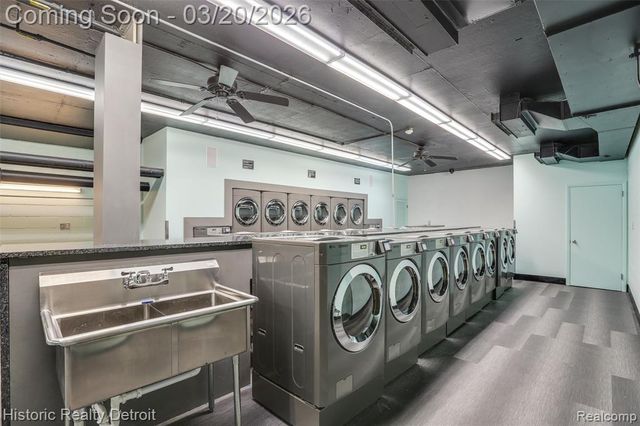 1300 E Lafayette 307, Detroit, MI 48207