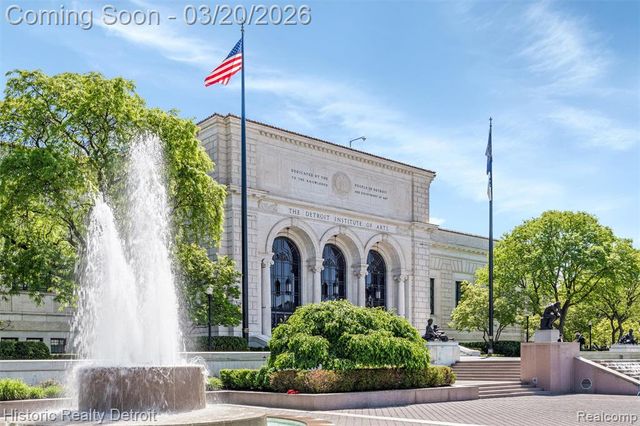 1300 E Lafayette 307, Detroit, MI 48207