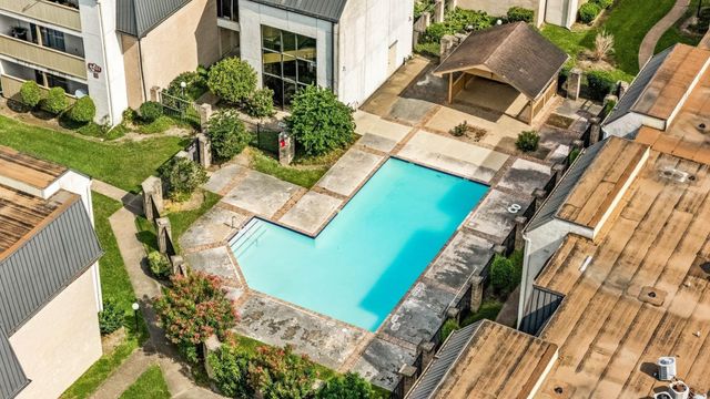 8517 Hearth Drive 2, Houston, TX 77054