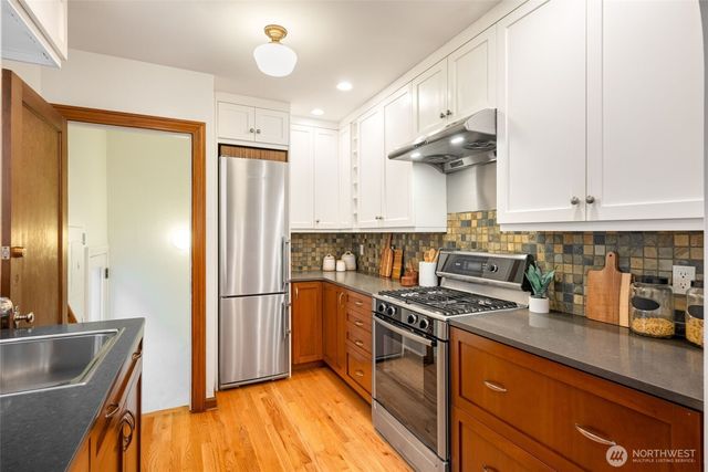 7740 18th Avenue NE, Seattle, WA 98115