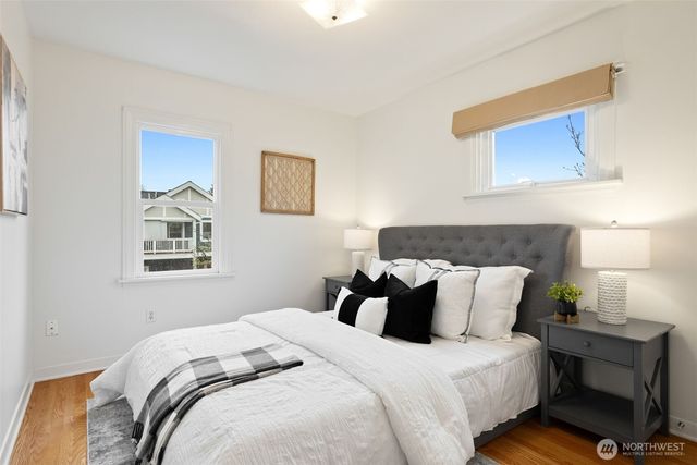 7740 18th Avenue NE, Seattle, WA 98115