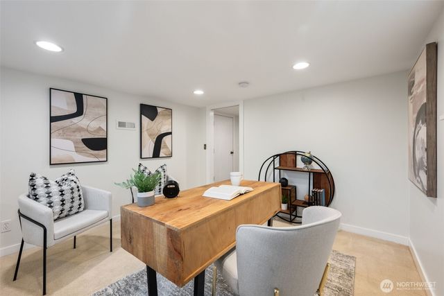 7740 18th Avenue NE, Seattle, WA 98115