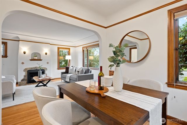 7740 18th Avenue NE, Seattle, WA 98115