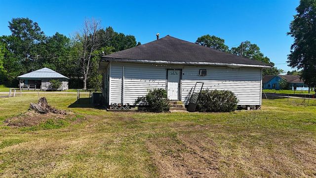 270 S 9th Street, Silsbee, TX 77656