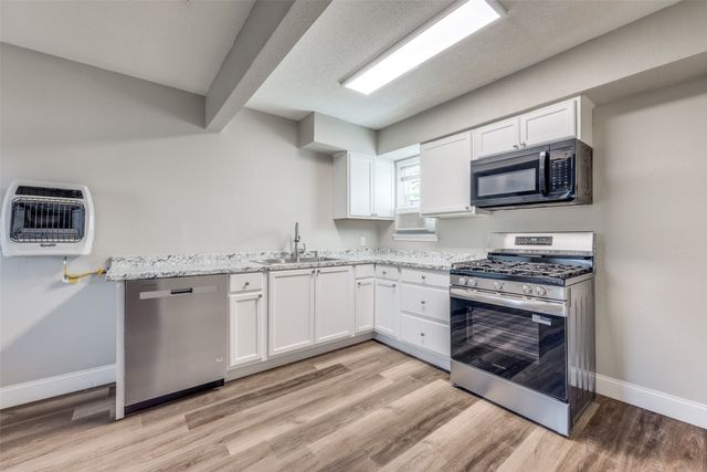 1001 W Elm Street 201, Denison, TX 75020