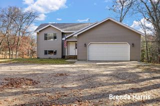 9211 Blue Lake Road, Blue Lake Twp, MI 49457