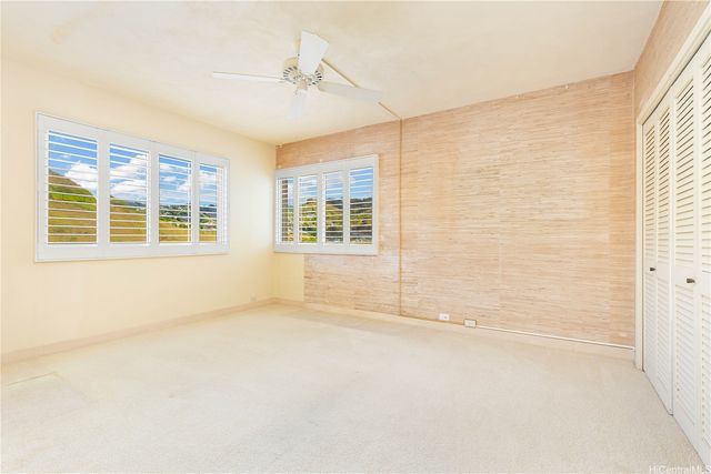 999 Wilder Avenue 305, Honolulu, HI 96822
