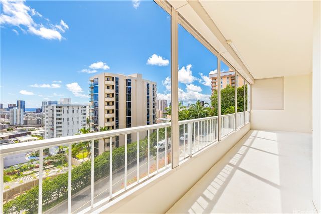 999 Wilder Avenue 305, Honolulu, HI 96822