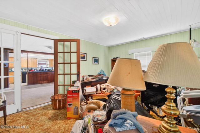 5600 Ocean Highway E, Winnabow, NC 28479