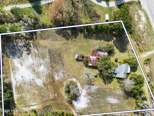 5600 Ocean Highway E, Winnabow, NC 28479