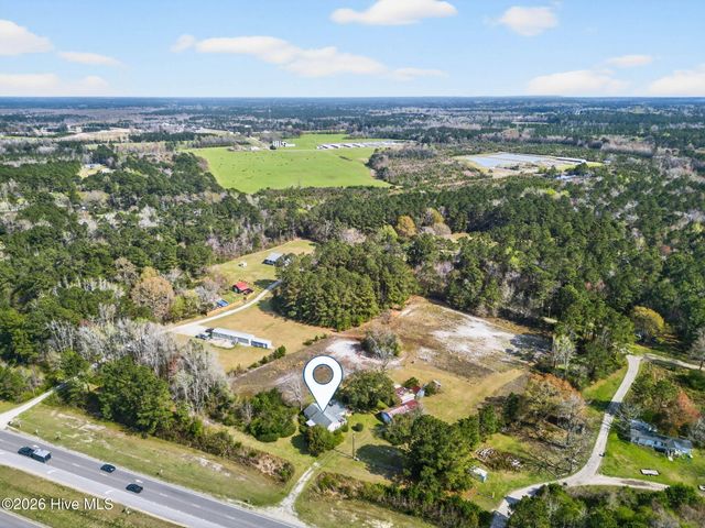5600 Ocean Highway E, Winnabow, NC 28479