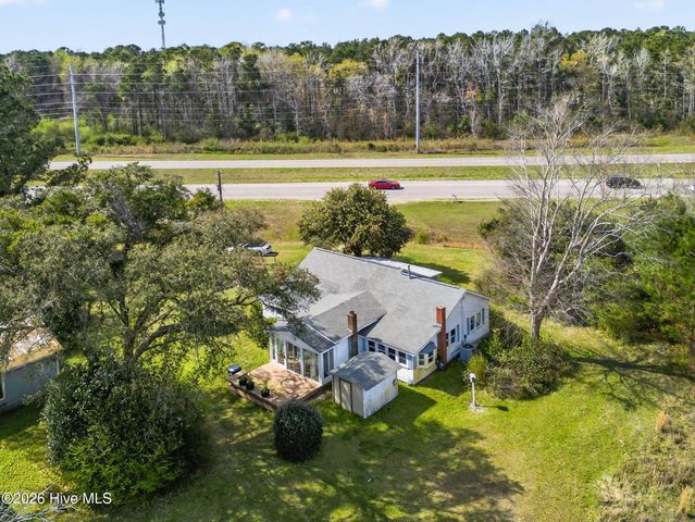 5600 Ocean Highway E, Winnabow, NC 28479