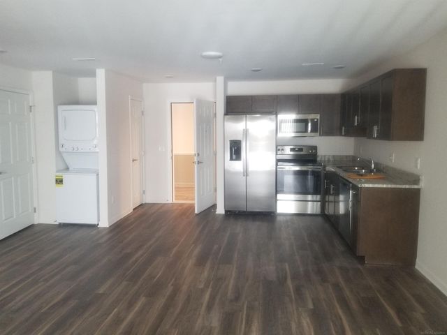 33630 Utica Road 201, Fraser, MI 48026