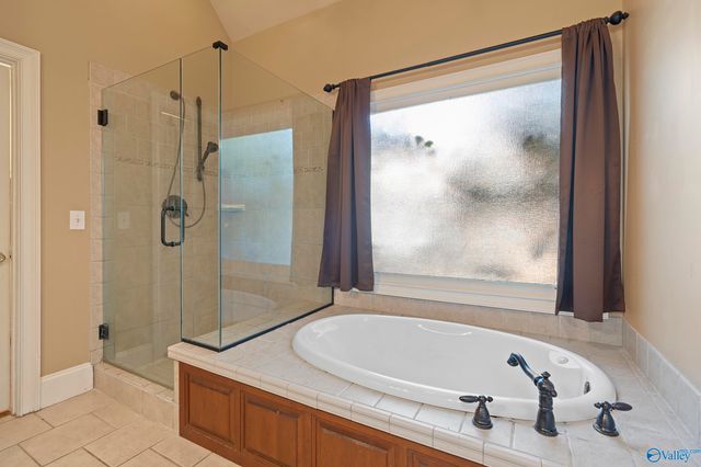 232 Dove Hollow Drive, Meridianville, AL 35759