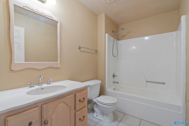 232 Dove Hollow Drive, Meridianville, AL 35759