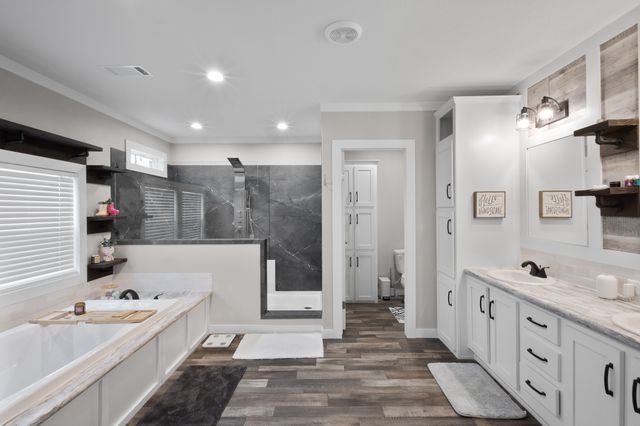 1012 County Road 1180, Decatur, TX 76234