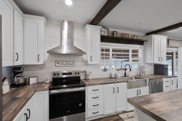 1012 County Road 1180, Decatur, TX 76234