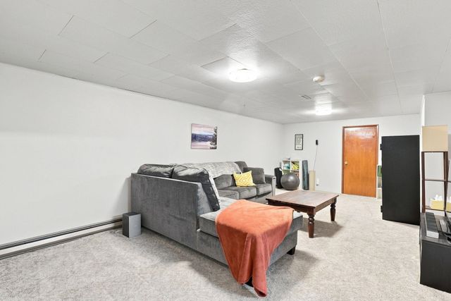 6504 N Wall St, Spokane, WA 99208