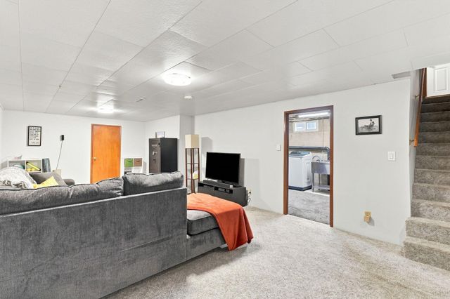 6504 N Wall St, Spokane, WA 99208