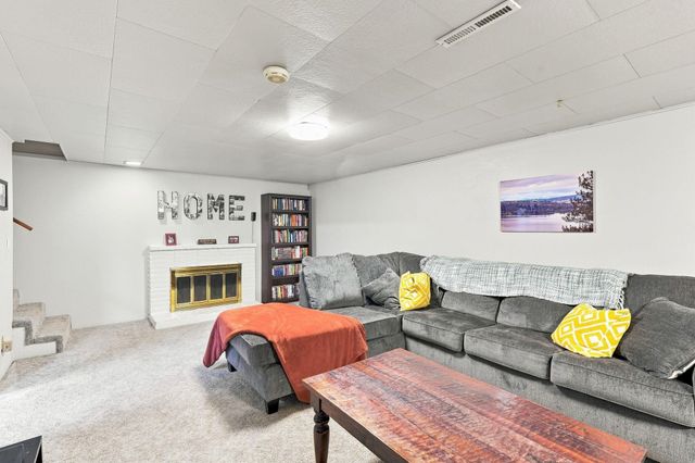 6504 N Wall St, Spokane, WA 99208