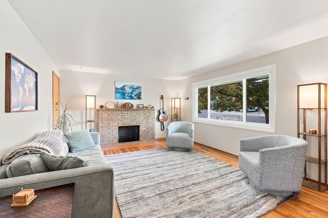6504 N Wall St, Spokane, WA 99208