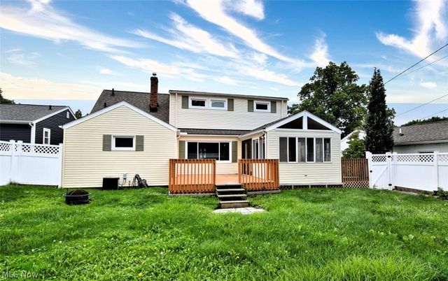 4949 Emmet Road, Lyndhurst, OH 44124