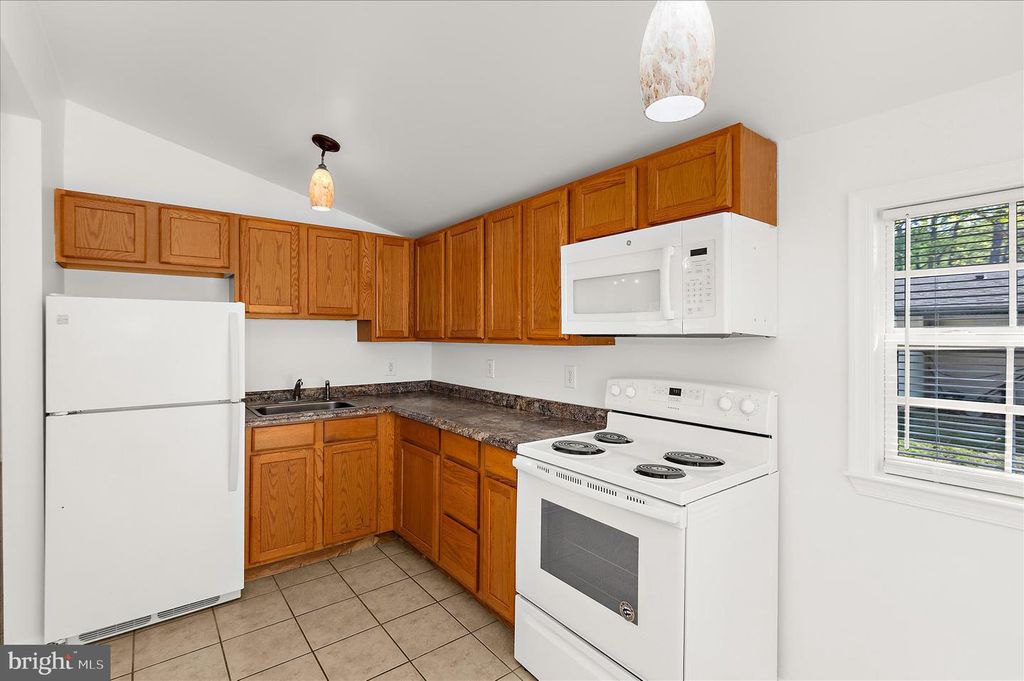 Image 15 of property listing at 8312 PINE BLVD, Lusby, MD 20657