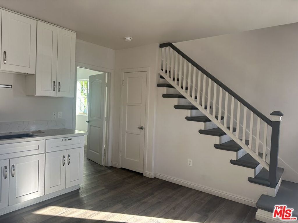 1613 Exposition Boulevard 1613, Los Angeles, CA 90018