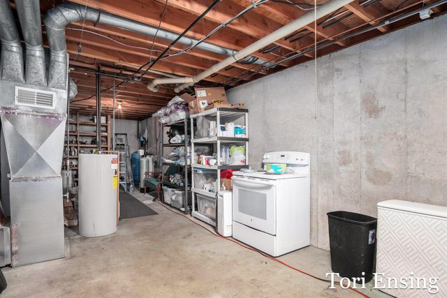 11145 S Holland Road, Fairplain Twp, MI 48834