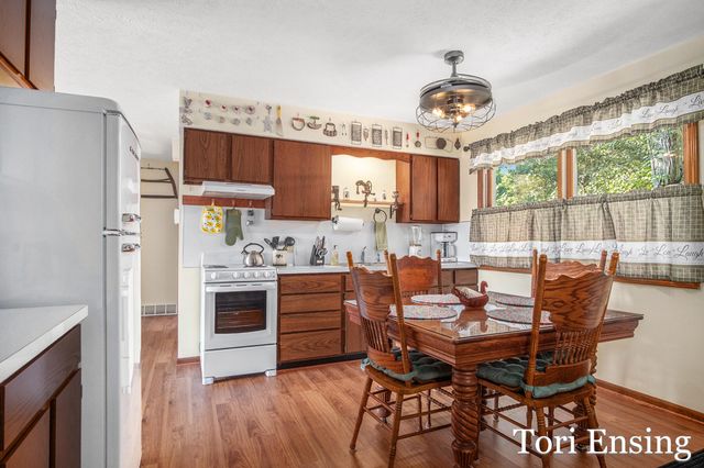 11145 S Holland Road, Fairplain Twp, MI 48834