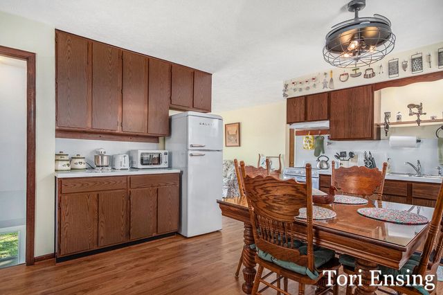 11145 S Holland Road, Fairplain Twp, MI 48834