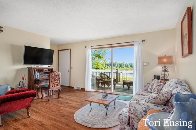 11145 S Holland Road, Fairplain Twp, MI 48834