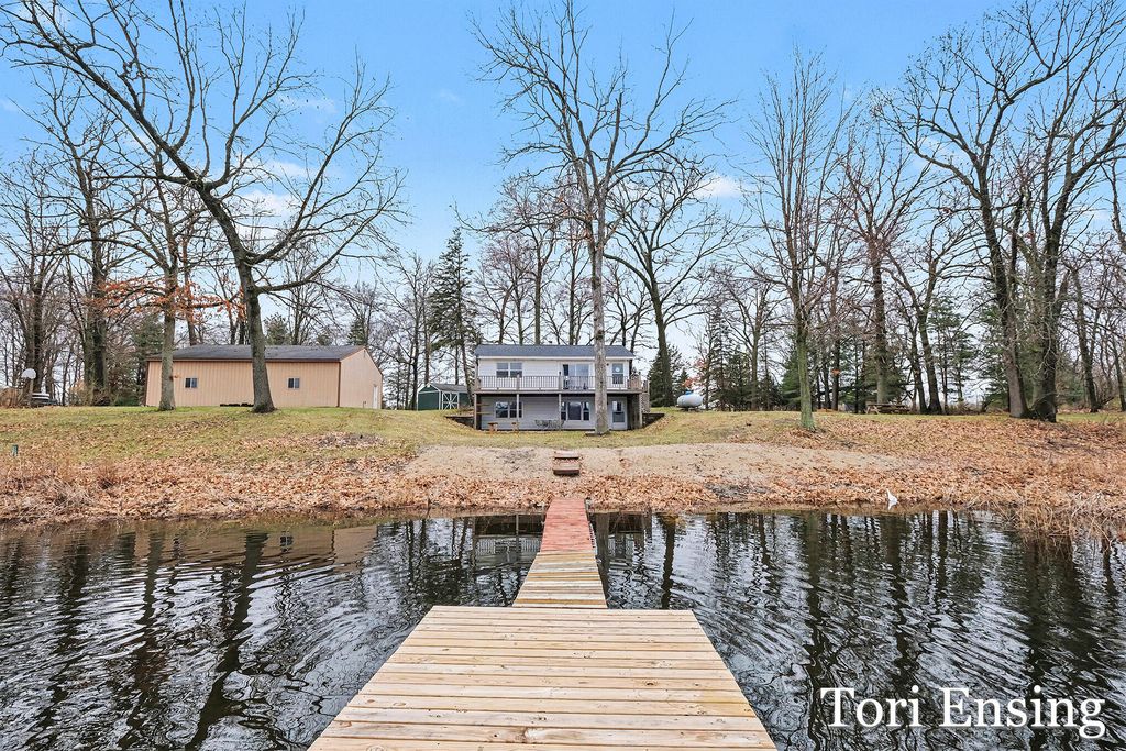 11145 S Holland Road, Fairplain Twp, MI 48834