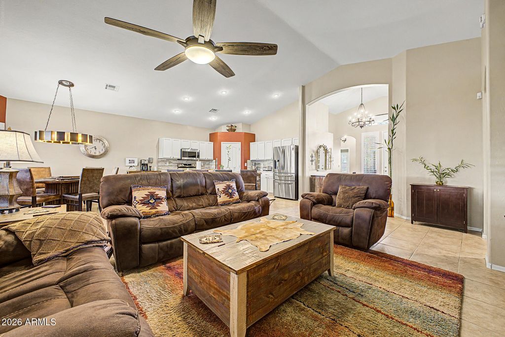 816 N EMERY --, Mesa, AZ 85207 — photo 5
