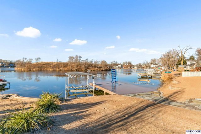 T37 Twin Lakes Drive, Fremont, NE 68025