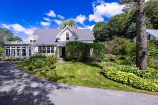 2308 Quechee Main Street, Hartford, VT 05001