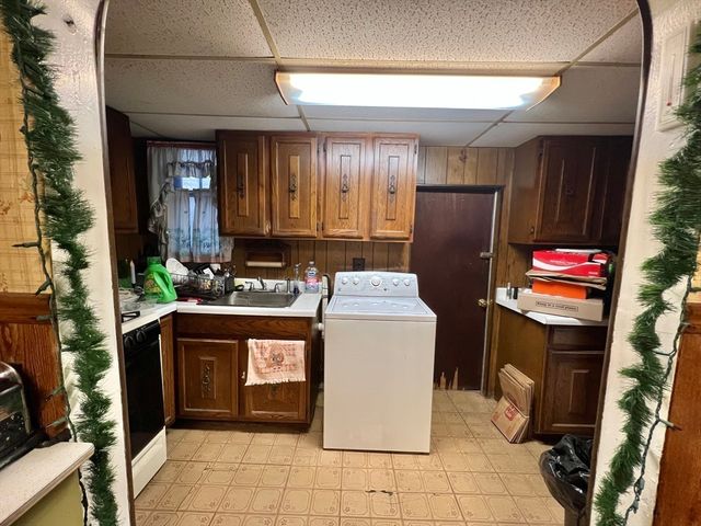 57 Clark Ave, Chelsea, MA 02150