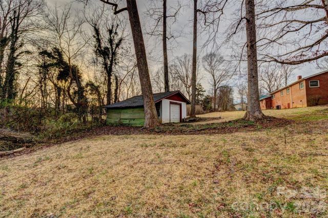 1040 Allison Drive, Shelby, NC 28150