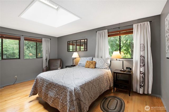 4320 Palomino Drive NE, Bainbridge Island, WA 98110