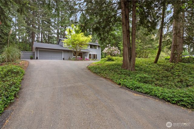 4320 Palomino Drive NE, Bainbridge Island, WA 98110
