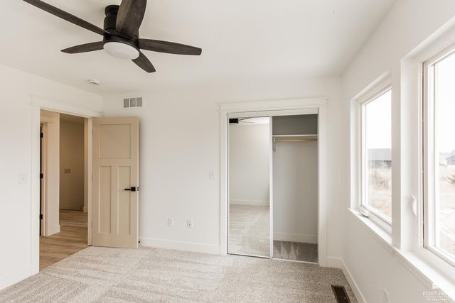 1902 Oriole Court, Junction City, KS 66441