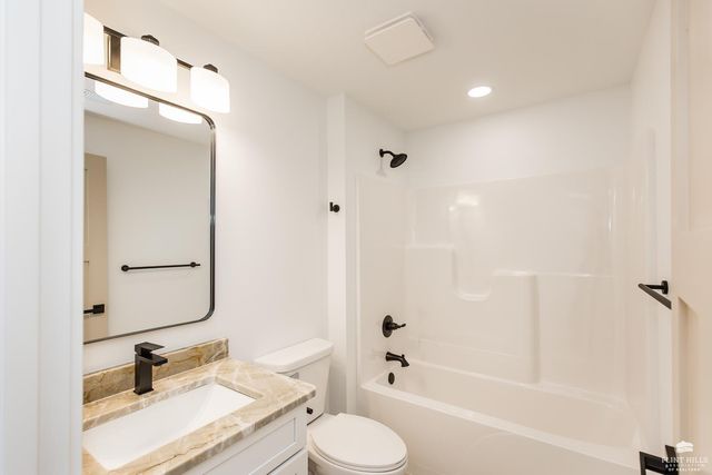 1902 Oriole Court, Junction City, KS 66441