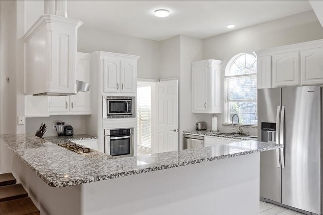 7809 Hightower Drive, North Richland Hills, TX 76182