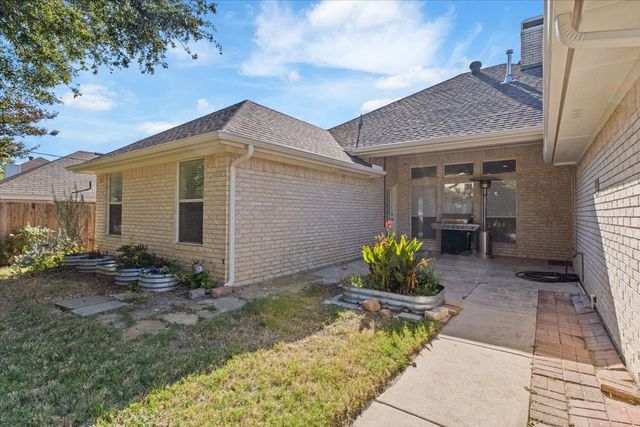 7809 Hightower Drive, North Richland Hills, TX 76182
