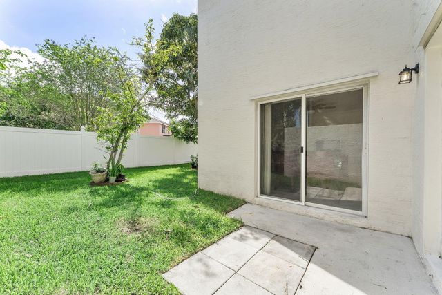 5218 Rising Comet Lane, Greenacres, FL 33463
