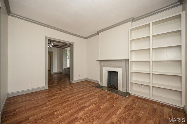 6261 Reber Place, St Louis, MO 63139