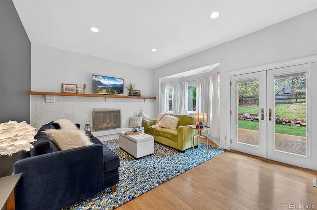 20 Foothill Ash, Littleton, CO 80127