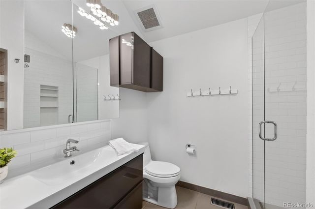 20 Foothill Ash, Littleton, CO 80127